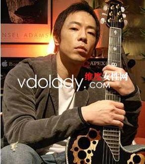 娛樂吃瓜醬黃貫中,娛樂吃瓜醬中的音樂傳奇 第2張 娛樂吃瓜醬黃貫中,娛樂吃瓜醬中的音樂傳奇 第2張