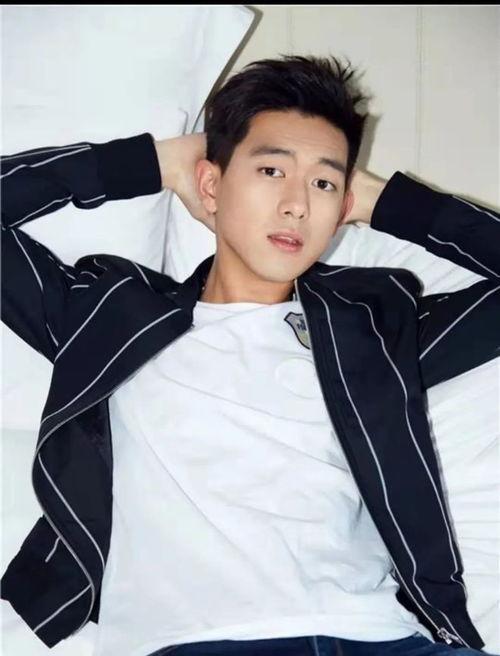 圈內(nèi)爆料劉亦菲李現(xiàn),娛樂圈新戀情曝光？  第2張