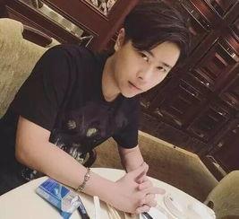 娛樂吃瓜直播間007主播,007主播帶你領略娛樂吃瓜界的風云變幻 第2張 娛樂吃瓜直播間007主播,007主播帶你領略娛樂吃瓜界的風云變幻 第2張