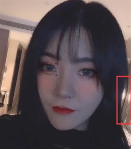 娛樂吃瓜醬露臉視頻網站,獨家露臉視頻網站幕后故事 第2張 娛樂吃瓜醬露臉視頻網站,獨家露臉視頻網站幕后故事 第2張