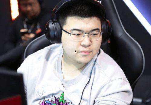 水晶哥爆料韋神復出視頻,水晶哥爆料，昔日戰神強勢回歸！