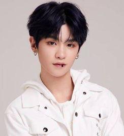 黃明昊爆料李晨視頻,背后故事引熱議