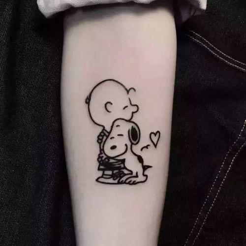 最新吃瓜網(wǎng)紅紋身圖,揭秘吃瓜網(wǎng)紅的個(gè)性紋身圖鑒 第2張 最新吃瓜網(wǎng)紅紋身圖,揭秘吃瓜網(wǎng)紅的個(gè)性紋身圖鑒 第2張