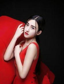 女明星小霏爆料視頻播放,揭秘娛樂圈幕后真相  第2張