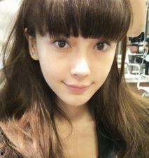 女明星小霏爆料視頻播放,揭秘娛樂圈幕后真相  第3張