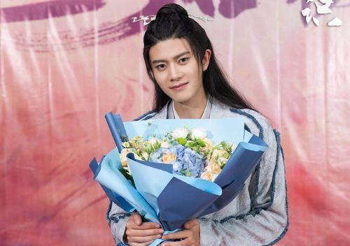 任嘉倫最新爆料新劇,古裝傳奇,熱血江湖再起風(fēng)云 第3張 任嘉倫最新爆料新劇,古裝傳奇,熱血江湖再起風(fēng)云 第3張